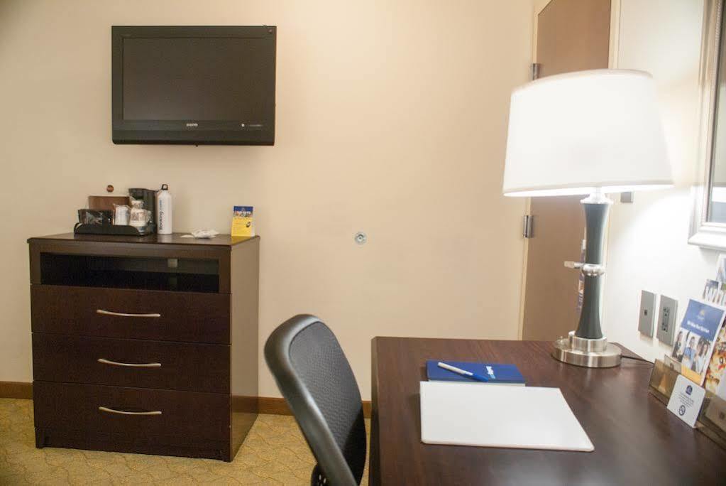 Best Western Plus Jacksonville West Экстерьер фото